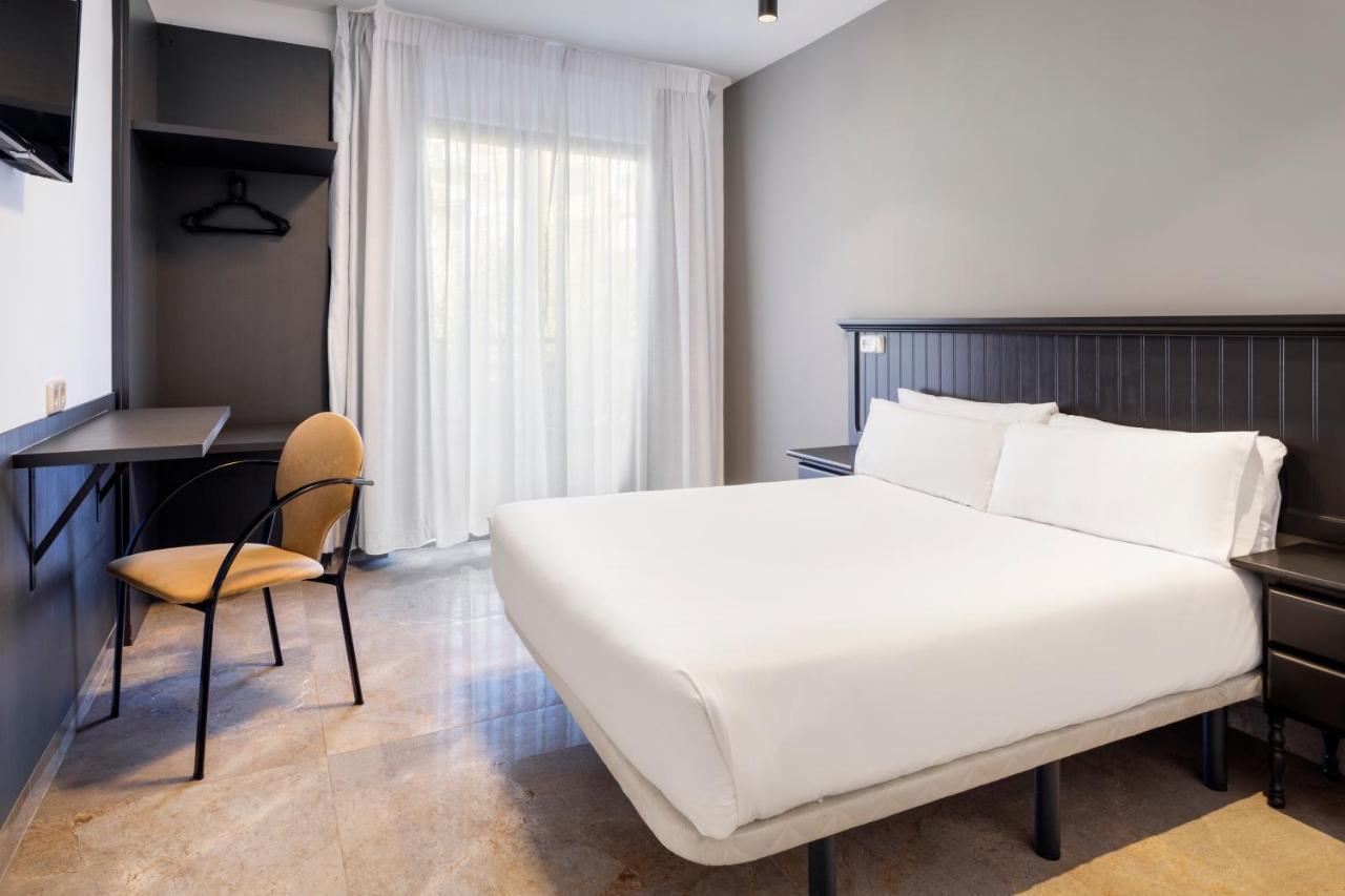 Hotel Victoria Valdemoro Eksteriør billede