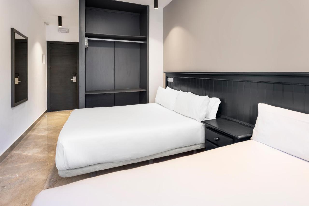 Hotel Victoria Valdemoro Eksteriør billede