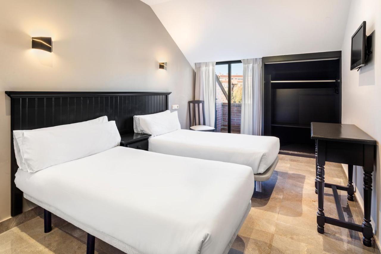 Hotel Victoria Valdemoro Eksteriør billede