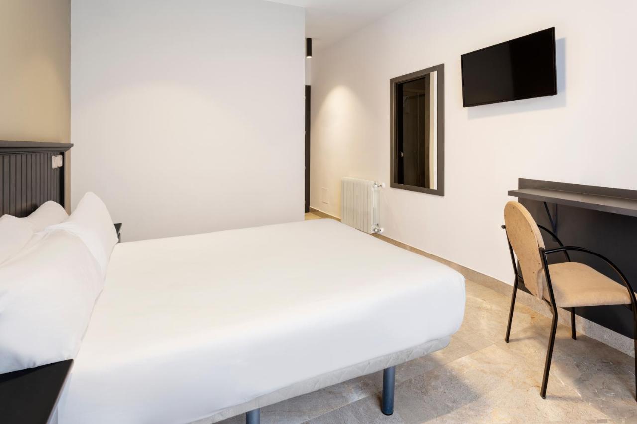 Hotel Victoria Valdemoro Eksteriør billede