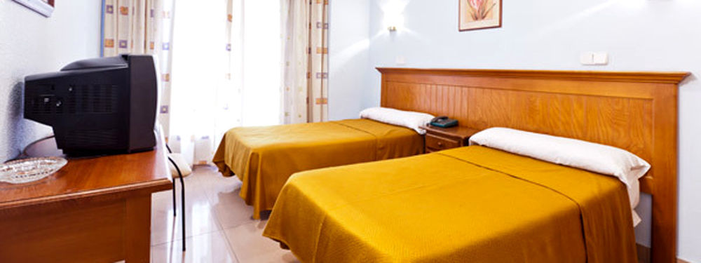 Hotel Victoria Valdemoro Eksteriør billede