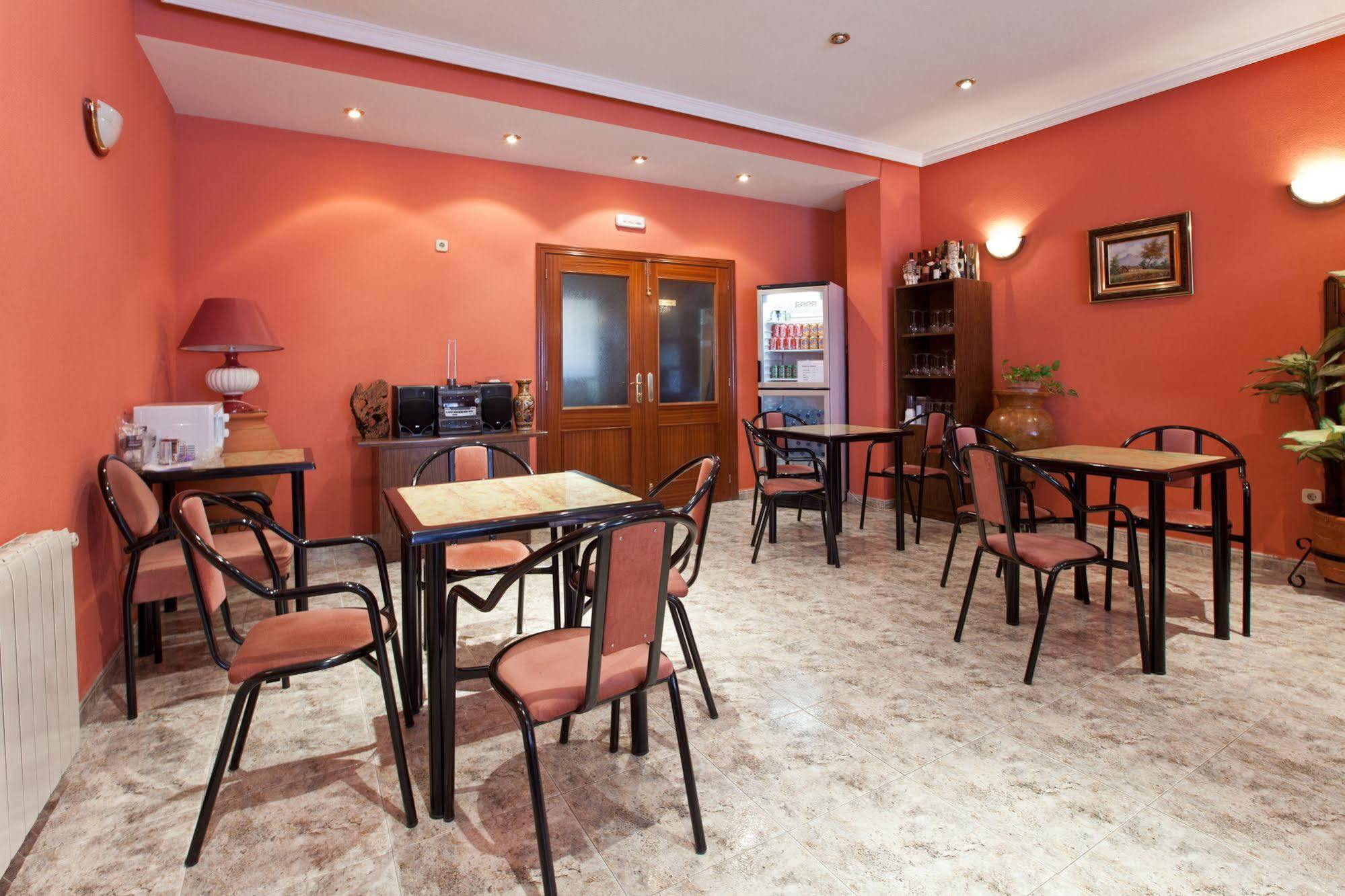Hotel Victoria Valdemoro Eksteriør billede